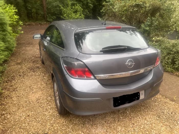 Opel Astra aangemeld bij Imex Cars