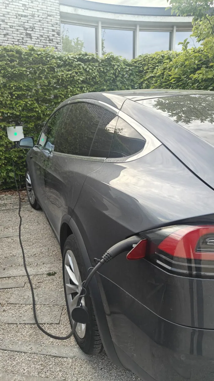 Tesla Model X aangemeld bij Imex Cars