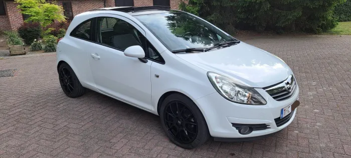 Opel Corsa aangemeld bij Imex Cars