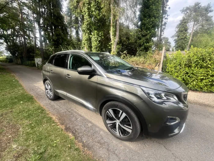 Peugeot 3008 aangemeld bij Imex Cars