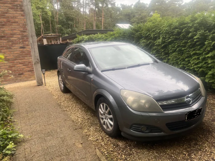 Opel Astra aangemeld bij Imex Cars